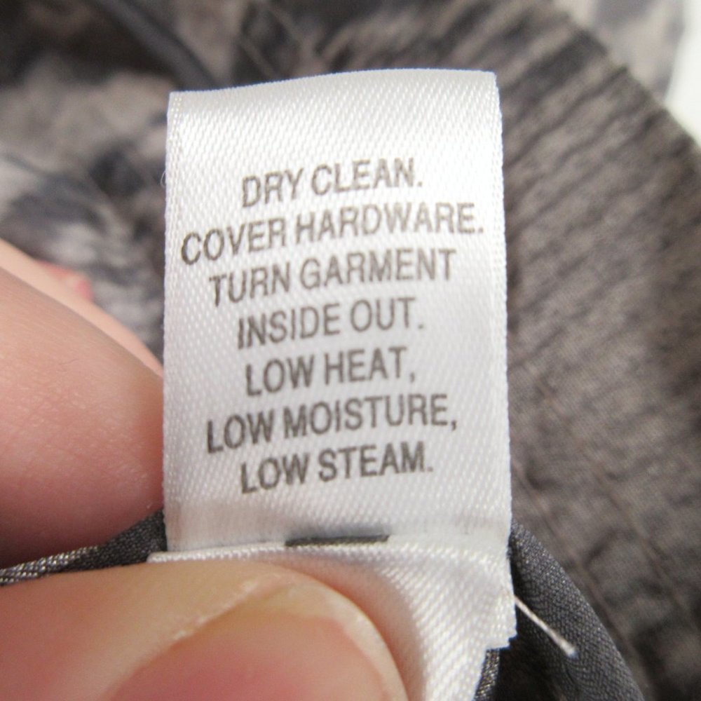 St. John Grey Python Print Jacket Size S Windbrea… - image 5